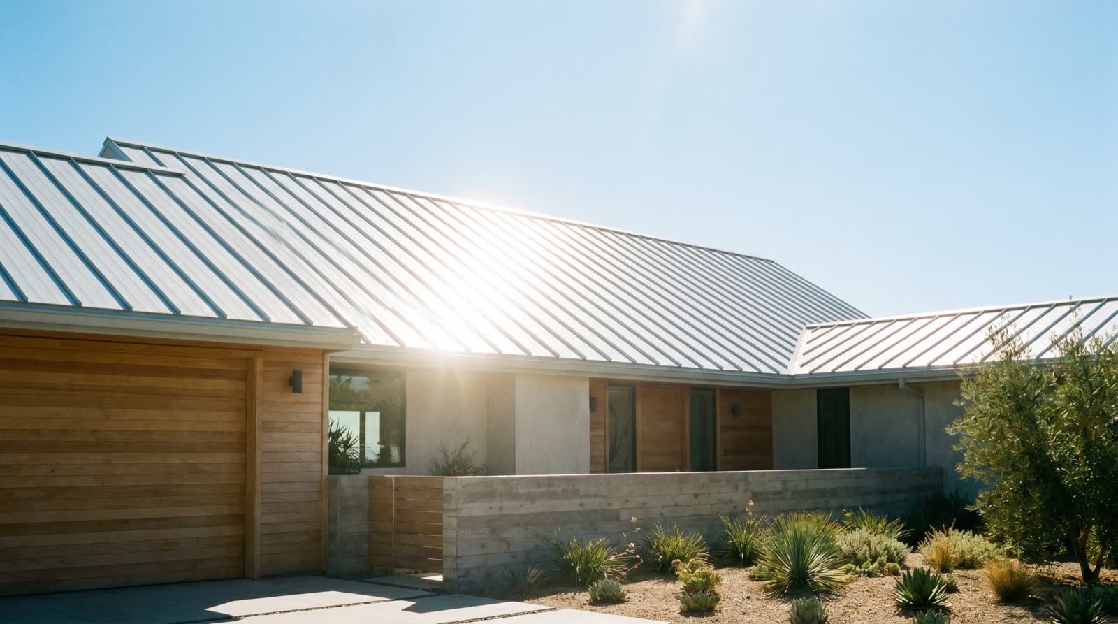 A pale, reflective cool-roof metal roof on a Southern California home